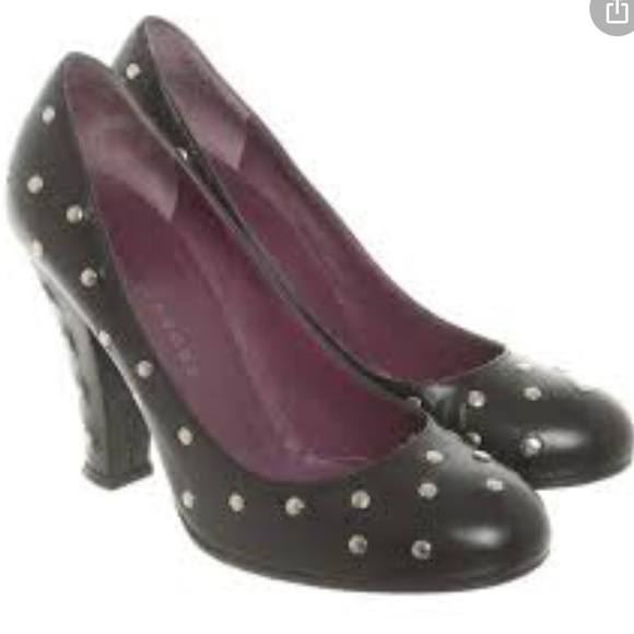 Marc Jacobs Italian Leather Black Pump Toes Shoes Size 40 - Picture 1 of 13